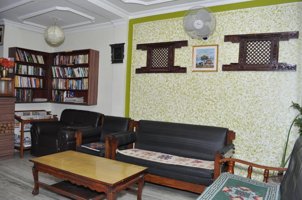 Hotel Florid Kathmandu Buitenkant foto