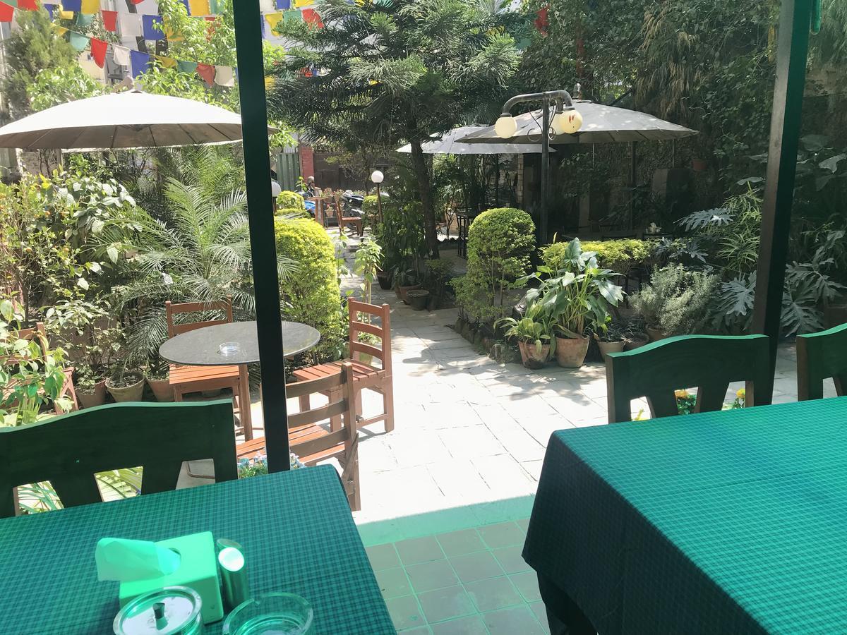 Hotel Florid Kathmandu Buitenkant foto